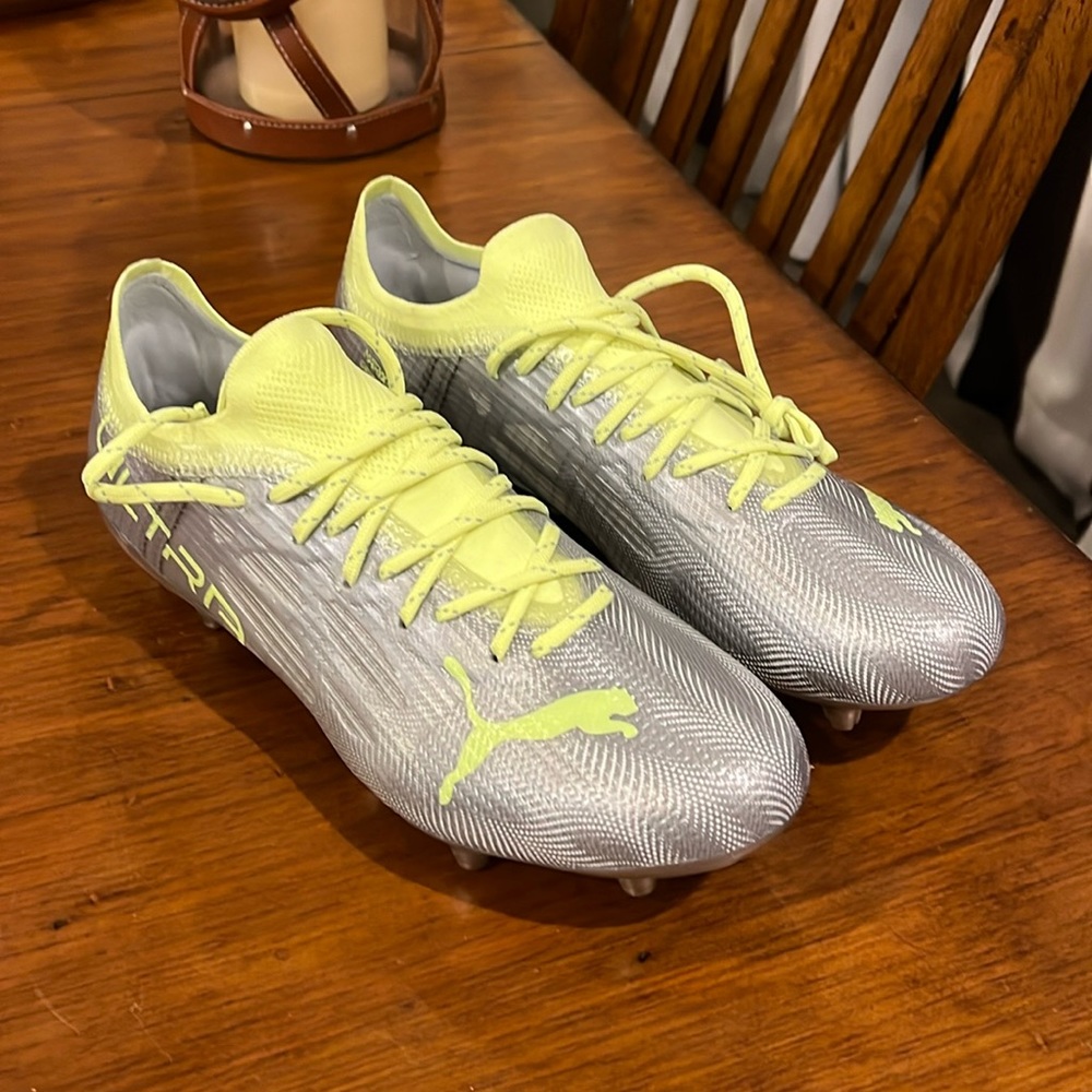 Puma Ultra 1.4 FG / AG Soccer Cleats Shoes new 106723 01 Silver Women’s Size 8.5